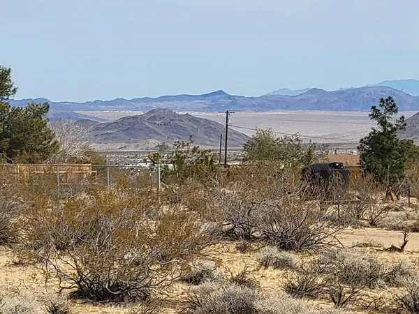 76 Deer Trail, Yucca Valley, CA 92284