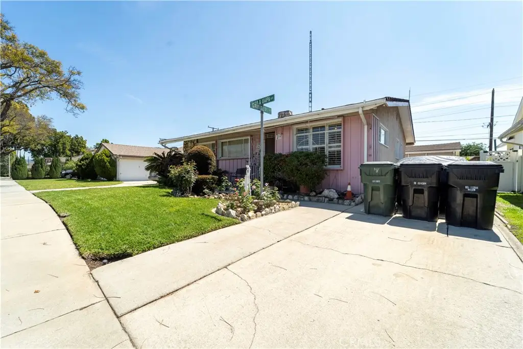 217 Dochan Circle, Montebello, CA 90640 - #1