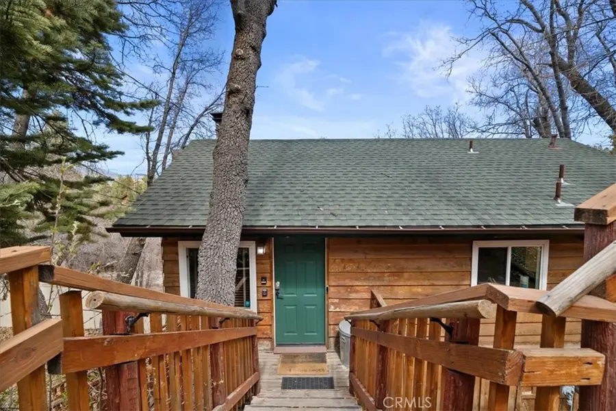 698 Villa Grove Avenue, Big Bear City, CA 92314 - Image #2