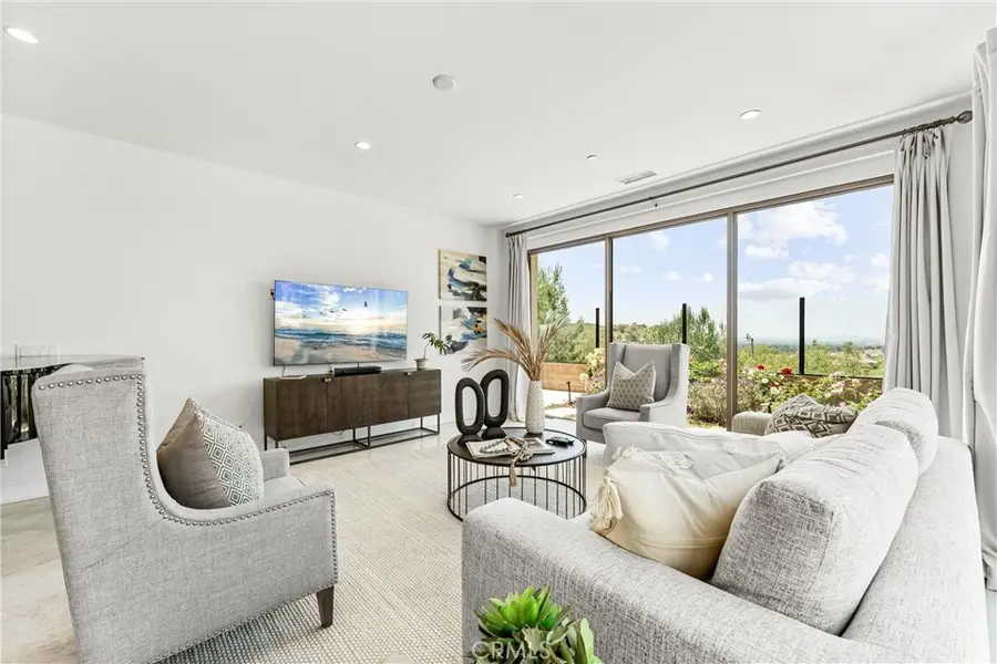 147 Oceano, Irvine, CA 92602 - Image #3