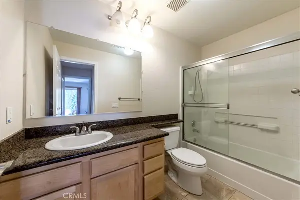 2400 Del Mar Way #207, Corona, CA 92882
