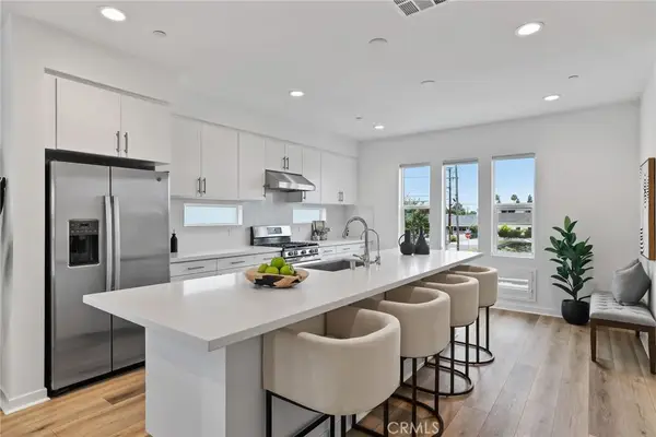 536 Caleigh Lane, Costa Mesa, CA 92627