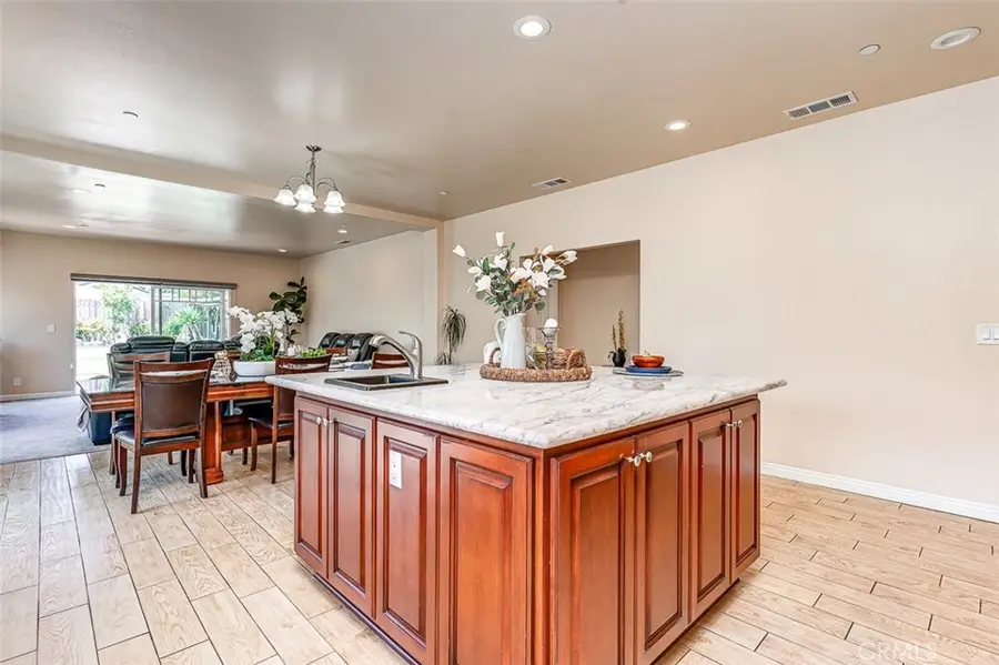 335 E Francis, La Habra, CA 90631 - Image #2