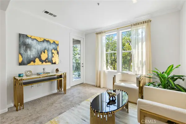 3207 Watermarke Place, Irvine, CA 92612