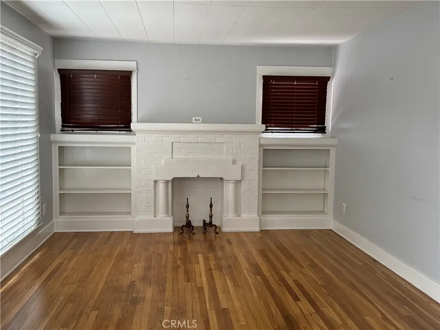 714 E Chapman Avenue, Fullerton, CA 92831 - Image #3