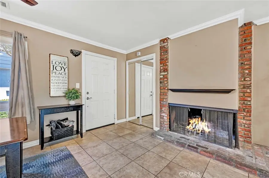 1125 E 1st Street, Tustin, CA 92780 - Image #3