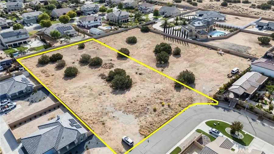 38 St W Avenue M, Quartz Hill, CA 93536 - #2