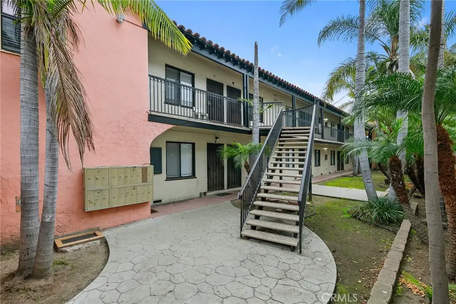 636 Linden Avenue, Long Beach, CA 90802 - #3