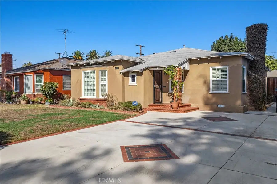 2860 Chestnut Avenue, Long Beach, CA 90806 - Image #3