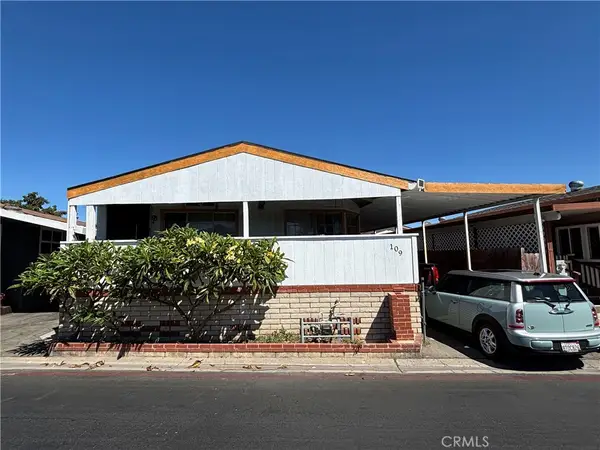 215 S Sullivan Lane #109, Santa Ana, CA 92704