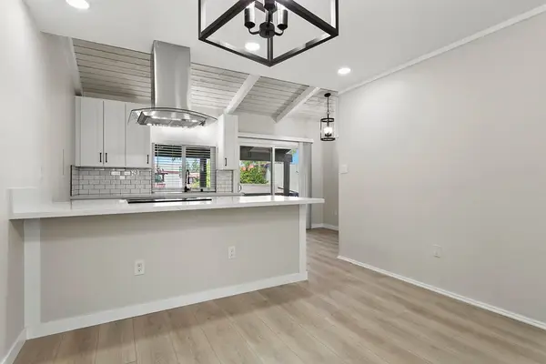 1030 W Macarthur Boulevard #132, Santa Ana, CA 92707