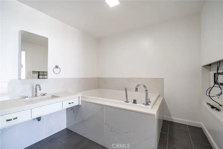 531 Esplanade #713, Redondo Beach, CA 90277 - #3