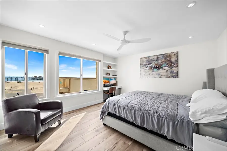 711 Pacific Coast #330, Huntington Beach, CA 92648 - #2