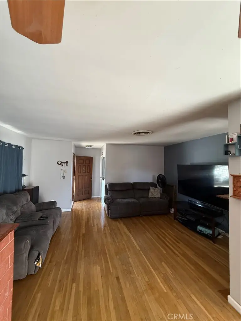 9387 Kaiser Ave., Fontana, CA 92335 - Image #3