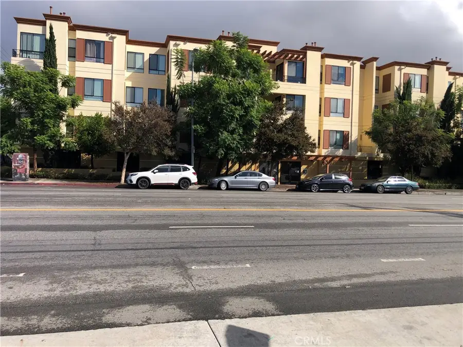 6938 Laurel Canyon #310, North Hollywood, CA 91605 - Image #2