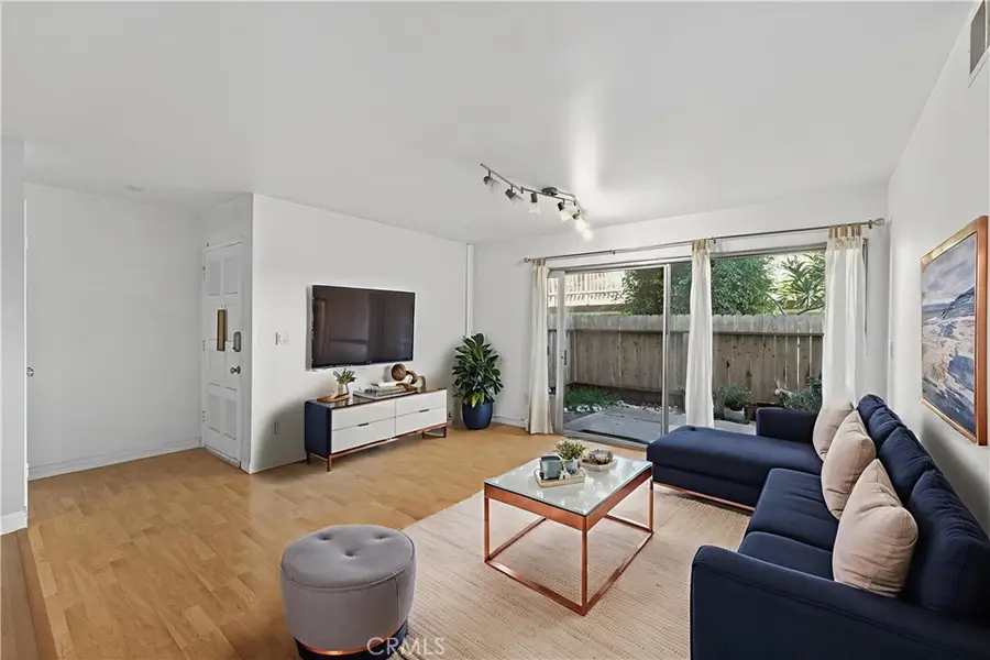 2511 W Sunflower Avenue #K4, Santa Ana, CA 92704 - Image #3