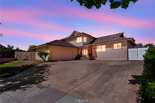 2541 Thorn Pl, Fullerton, CA 92835