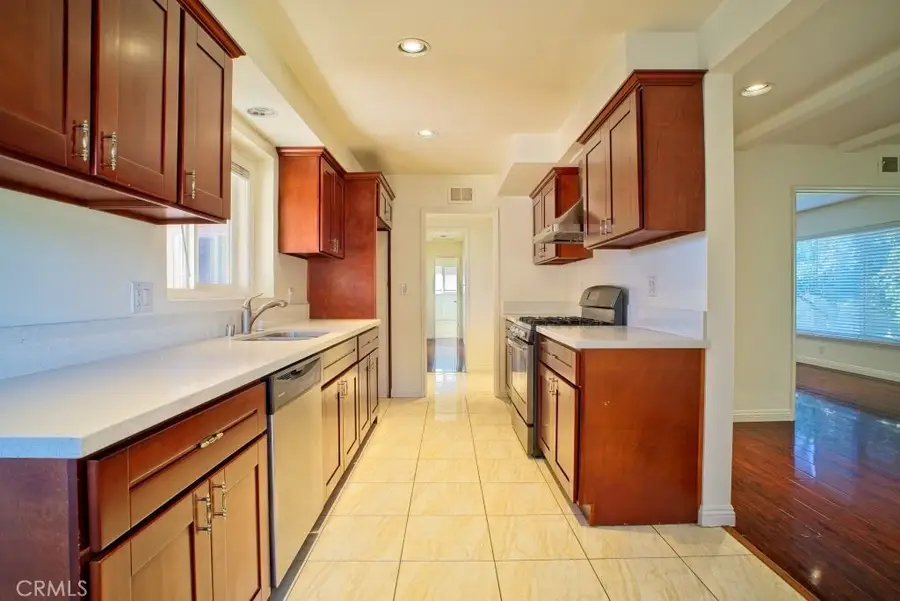 507 S Shields, Anaheim, CA 92804 - Image #2