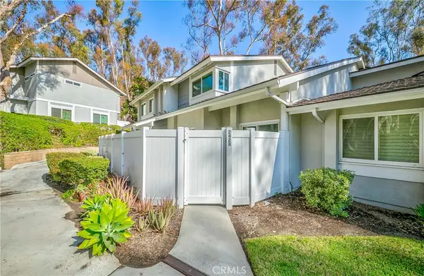 2423 Coventry Cir, Fullerton, CA 92833