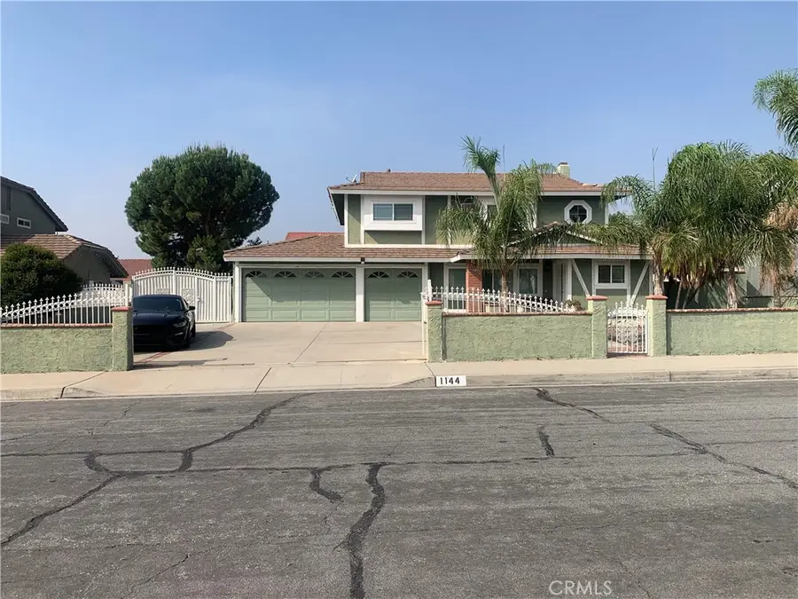 1144 N Glenwood Ave, Rialto, CA 92376 - Image #2