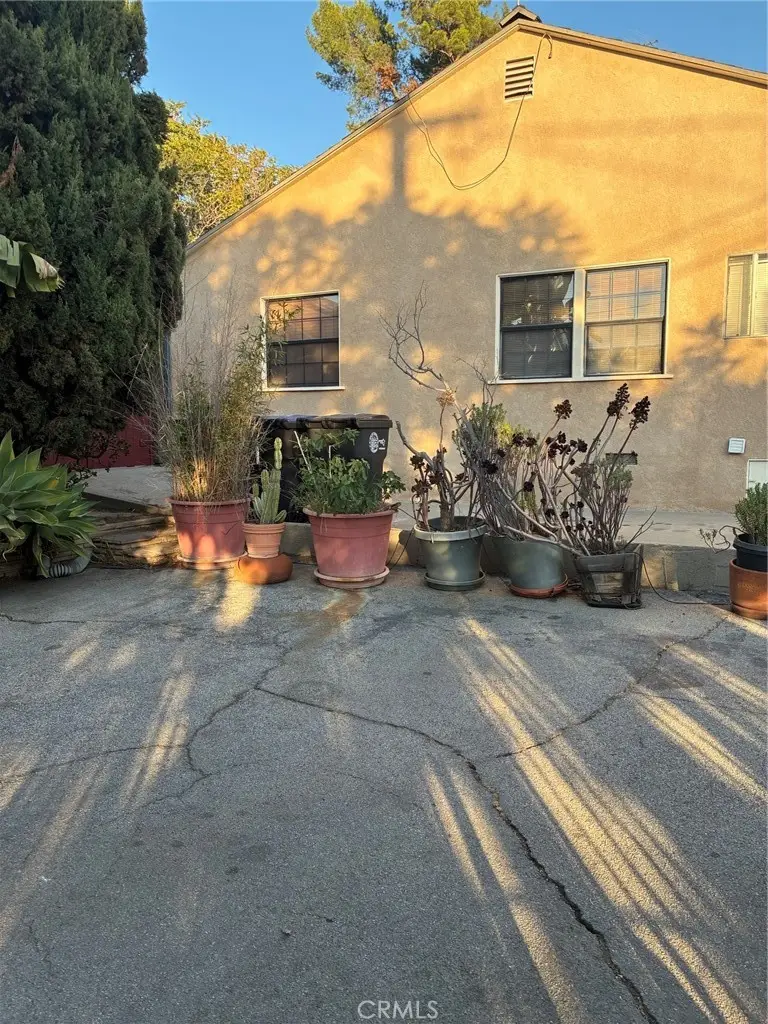 339 S Madison, Glendale, CA 91205 - Image #2