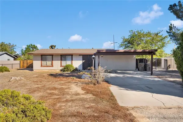 10611 Redwood Avenue, Hesperia, CA 92345