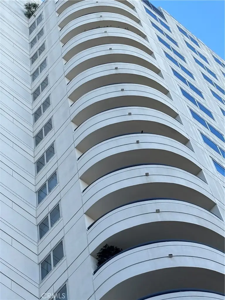 525 E Seaside Way #1801, Long Beach, CA 90802 - Image #3