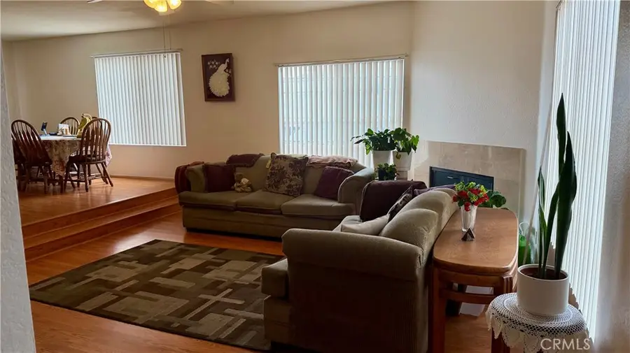 20807 Elaine Avenue #4, Lakewood, CA 90715 - #2