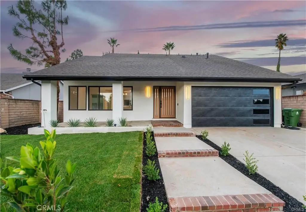 18611 Lassen, Northridge, CA 91324 - #1