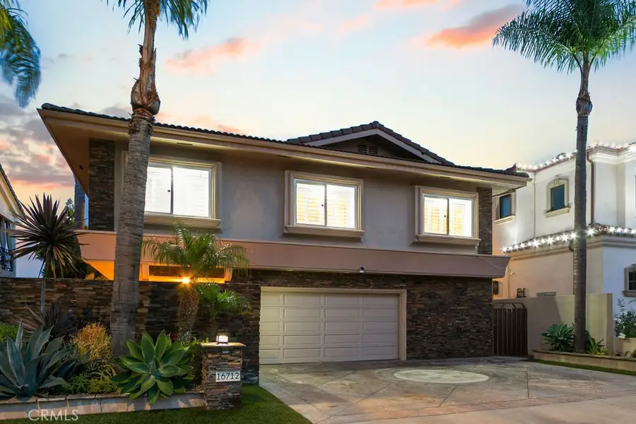 16712 Baruna, Huntington Beach, CA 92649 - Image #2