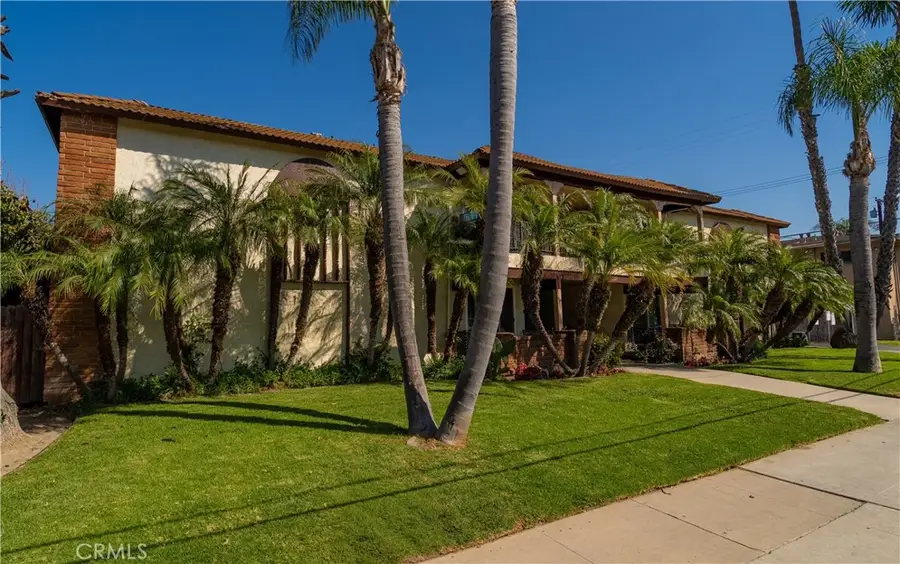 2221 E Lenita Lane, Santa Ana, CA 92705 - #2