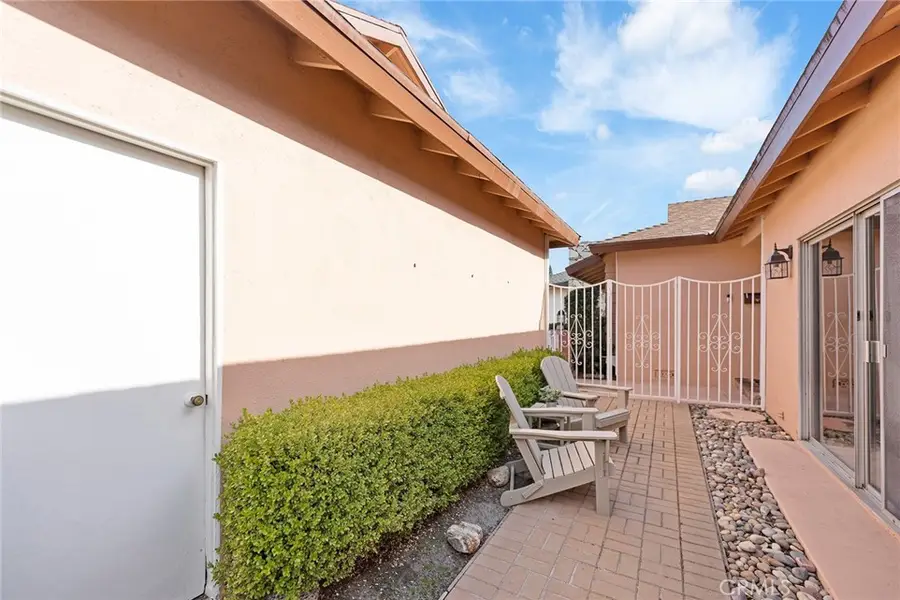 12162 Quartz, Garden Grove, CA 92843 - Image #3