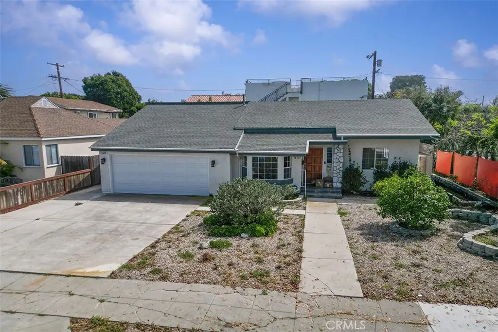 12930 Gilmore Avenue, Los Angeles, CA 90066 - #1