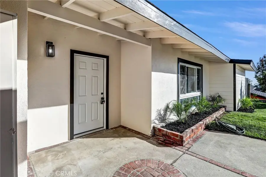 1320 Hastings Ranch Drive, Pasadena, CA 91107 - Image #3