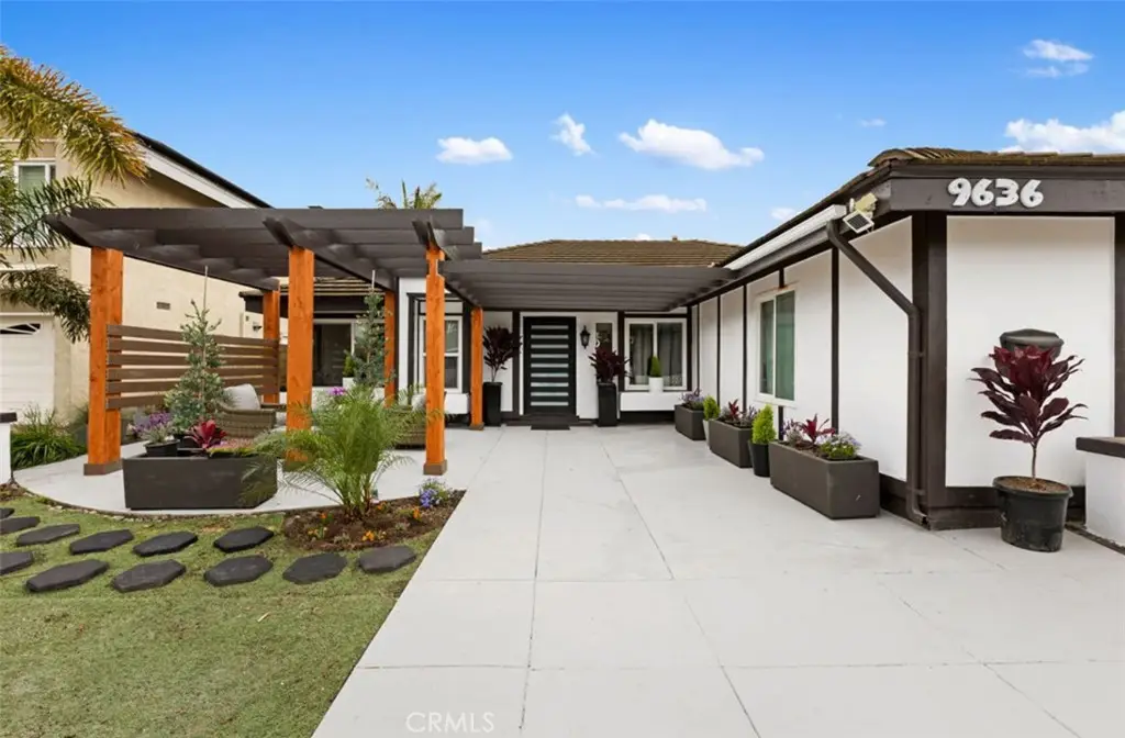 9636 Rindge Circle, Fountain Valley, CA 92708 - Image #1
