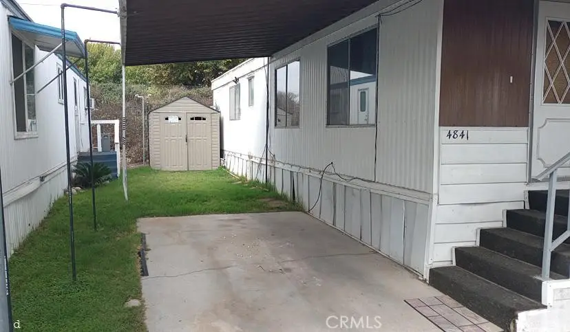 4841 Holly Avenue, Long Beach, CA 90805 - Image #2