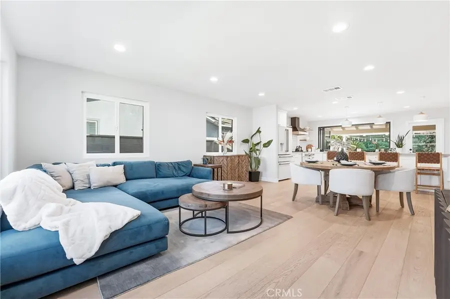 1124 E Maplewood Place, Orange, CA 92866 - Image #3