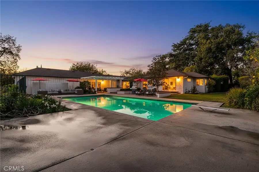 1062 W Valencia Mesa Drive, Fullerton, CA 92833 - Image #2