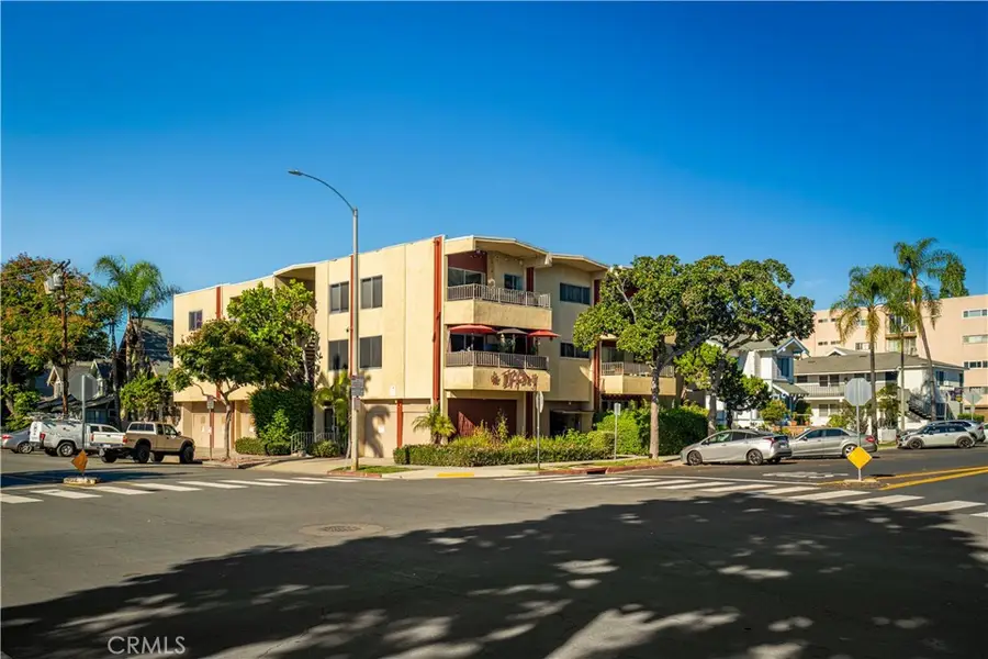401 W 5th Street #3B, Long Beach, CA 90802 - #3