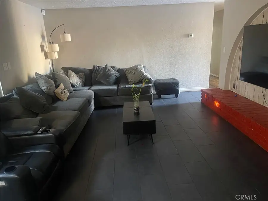 10450 Gramercy Pl., Riverside, CA 92505 - Image #3