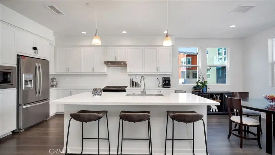 125 Allusion, Irvine, CA 92618 - Image #3