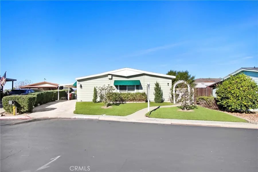 28771 Via Estrella, Murrieta, CA 92563 - Image #2
