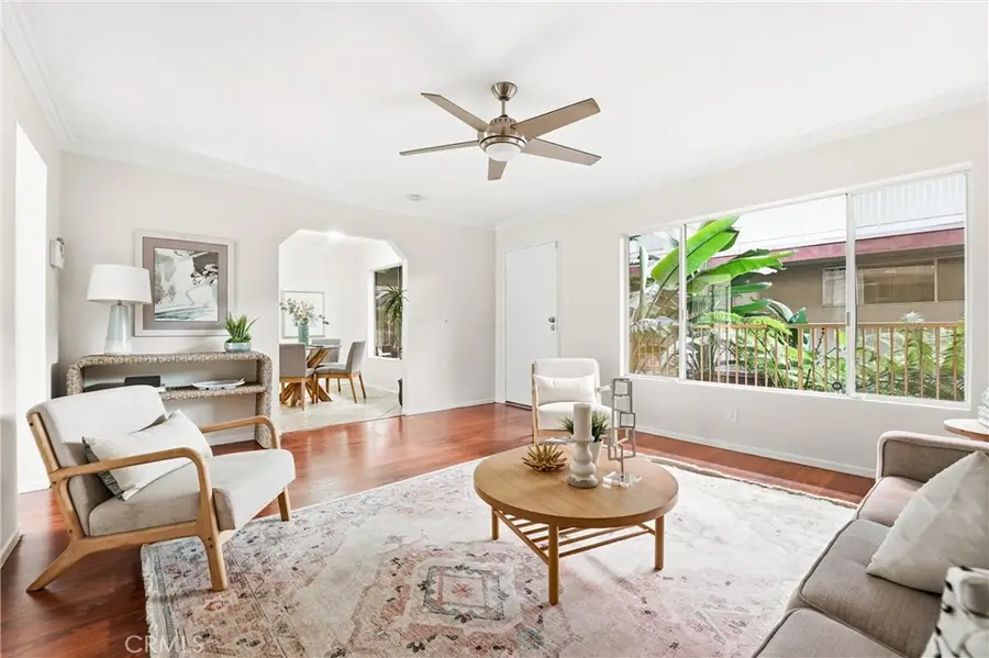 545 Chestnut Ave #207, Long Beach, CA 90802 - Image #2