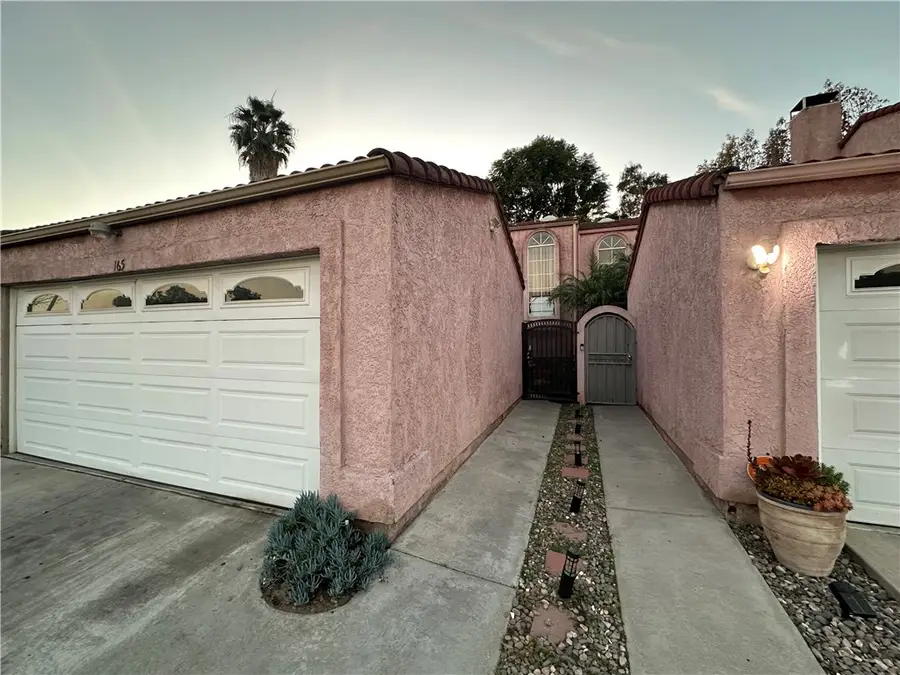 165 Racquet Club Drive, Compton, CA 90220 - #3