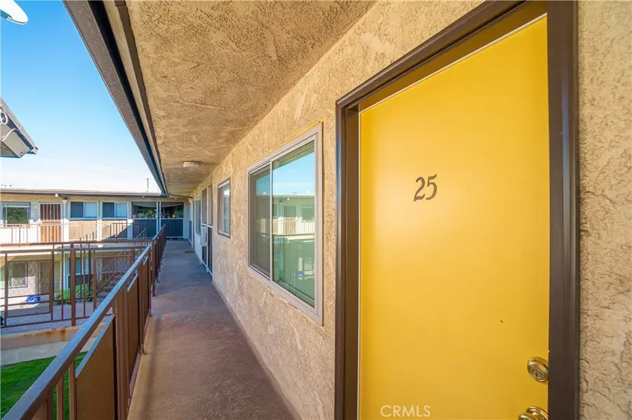 7000 S La Cienega #25, Inglewood, CA 90302 - #3