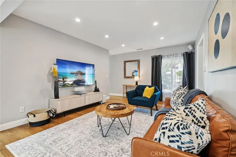 8205 Arnett, Downey, CA 90241 - Image #2