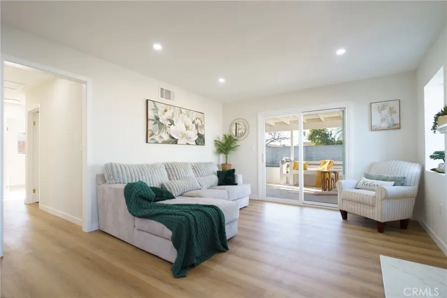 10337 Pendleton, Riverside, CA 92505 - #2