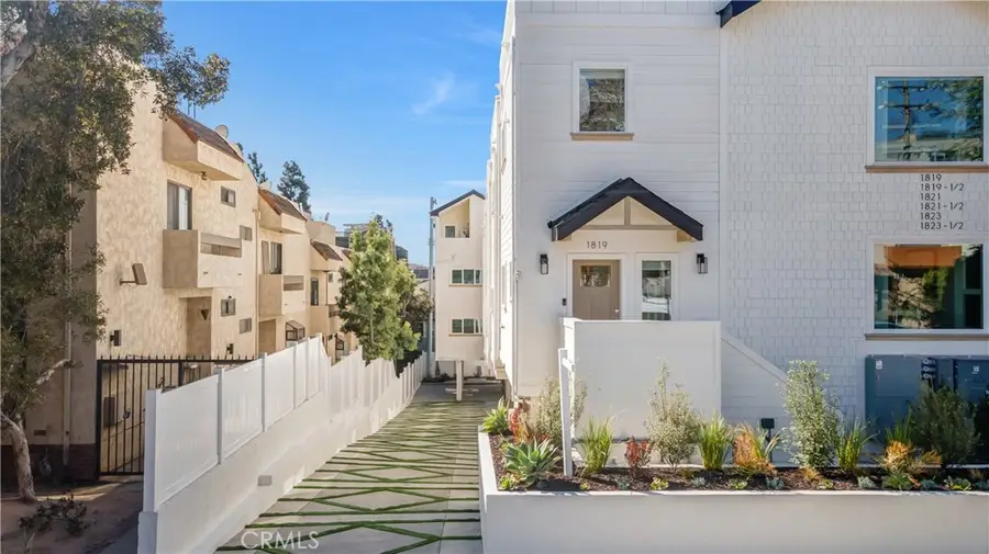 1823 Westholme Avenue #1/2, Los Angeles, CA 90025 - Image #2