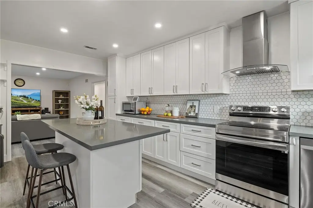 7456 Corey, Downey, CA 90242 - #1