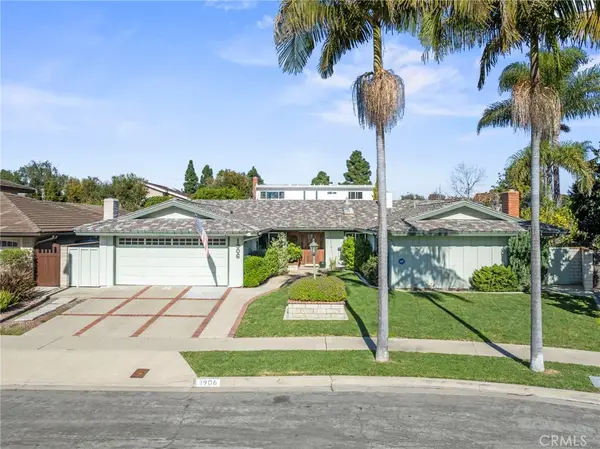 1906 Suva, Costa Mesa, CA 92626